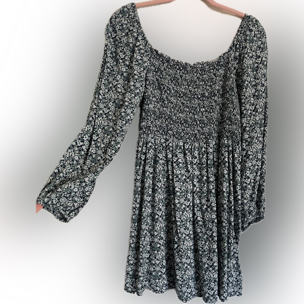 GAP blue floral long sleeve dress